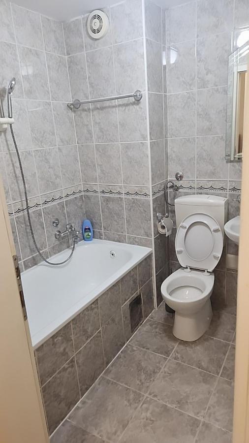 Vodenica Apartment โนวีซาด ภายนอก รูปภาพ